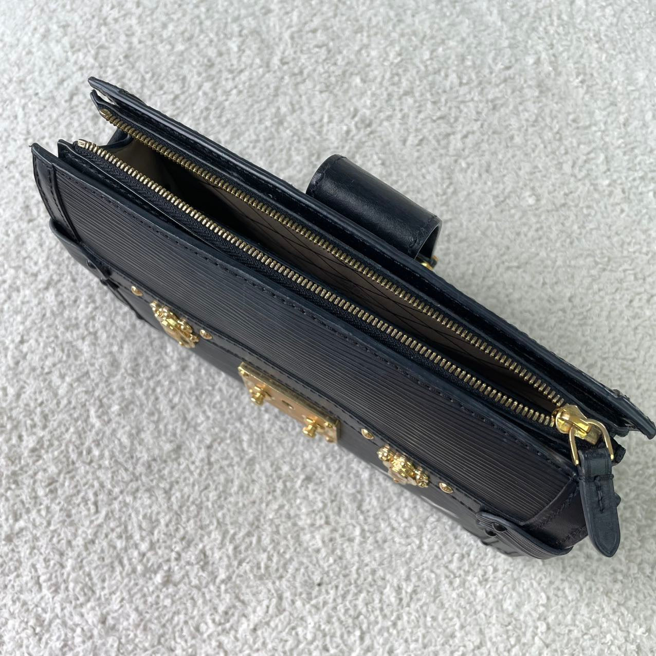 Louis Vuitton - Petite Malle - Leather - Black - (mini)