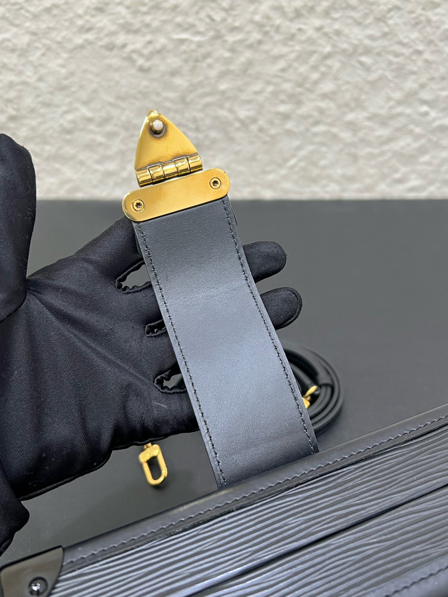 Louis Vuitton - Petite Malle - Leather - Black - (mini)