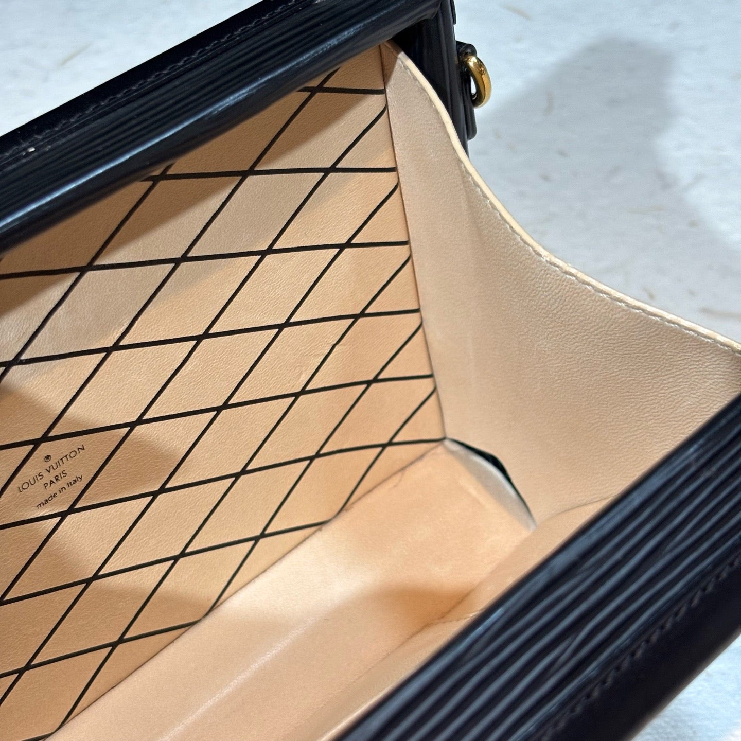 Louis Vuitton - Petite Malle - Leather - Black - (mini)