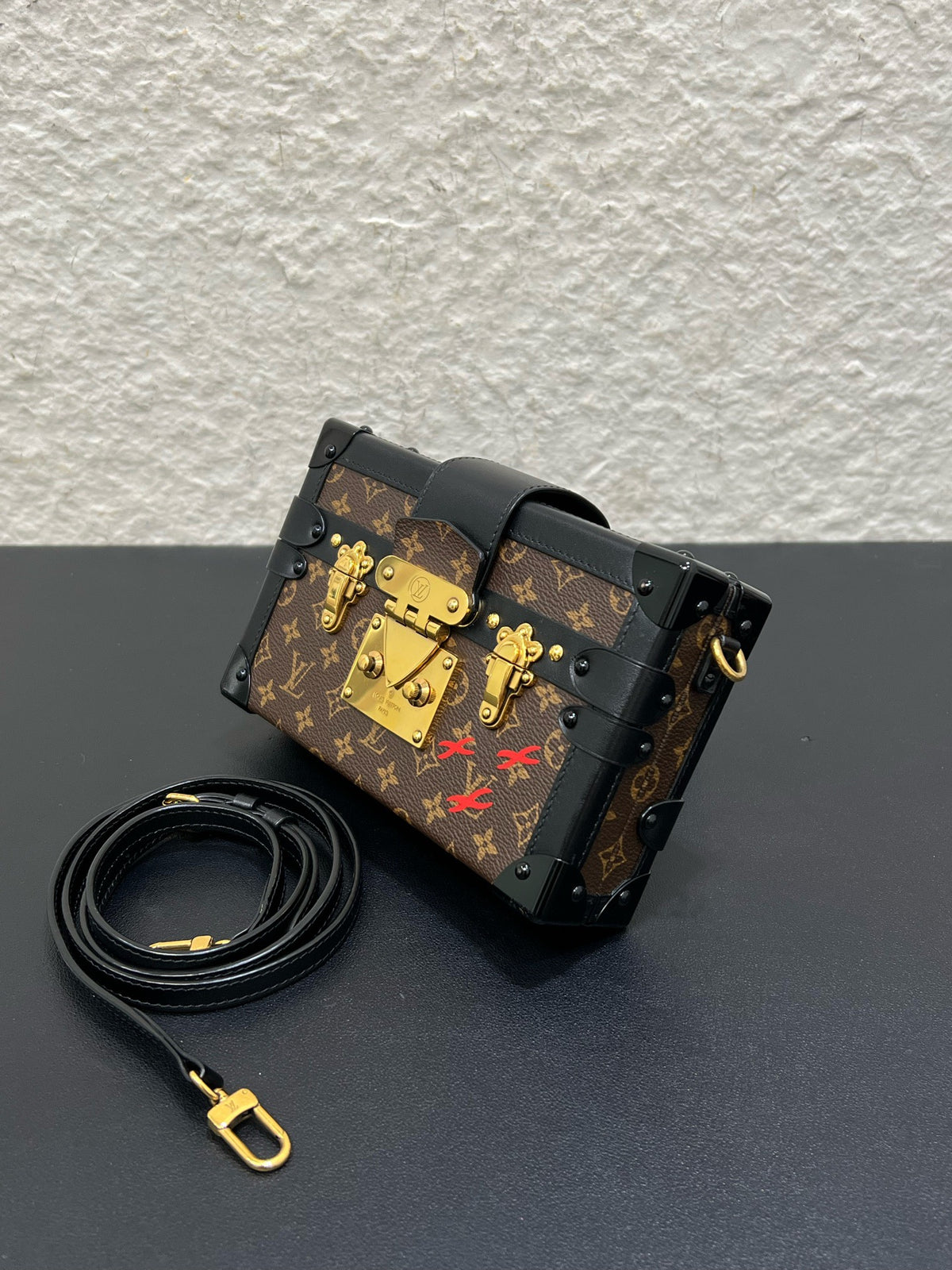 Louis Vuitton - Petite Malle - Leather - Brown - (small)