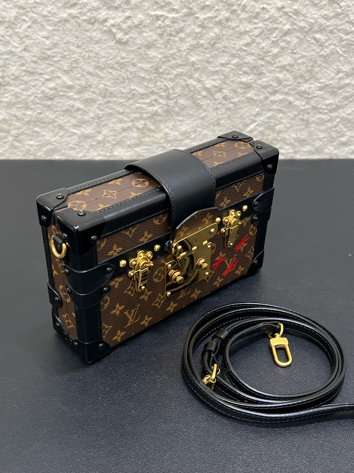 Louis Vuitton - Petite Malle - Leather - Brown - (small)