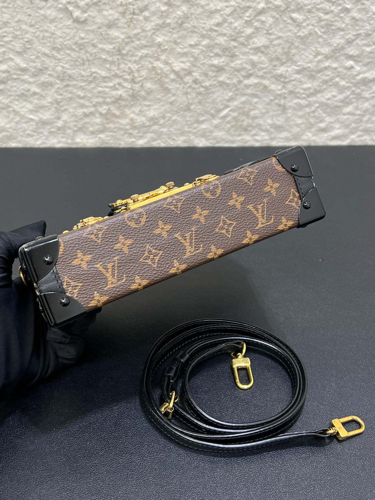 Louis Vuitton - Petite Malle - Leather - Brown - (small)