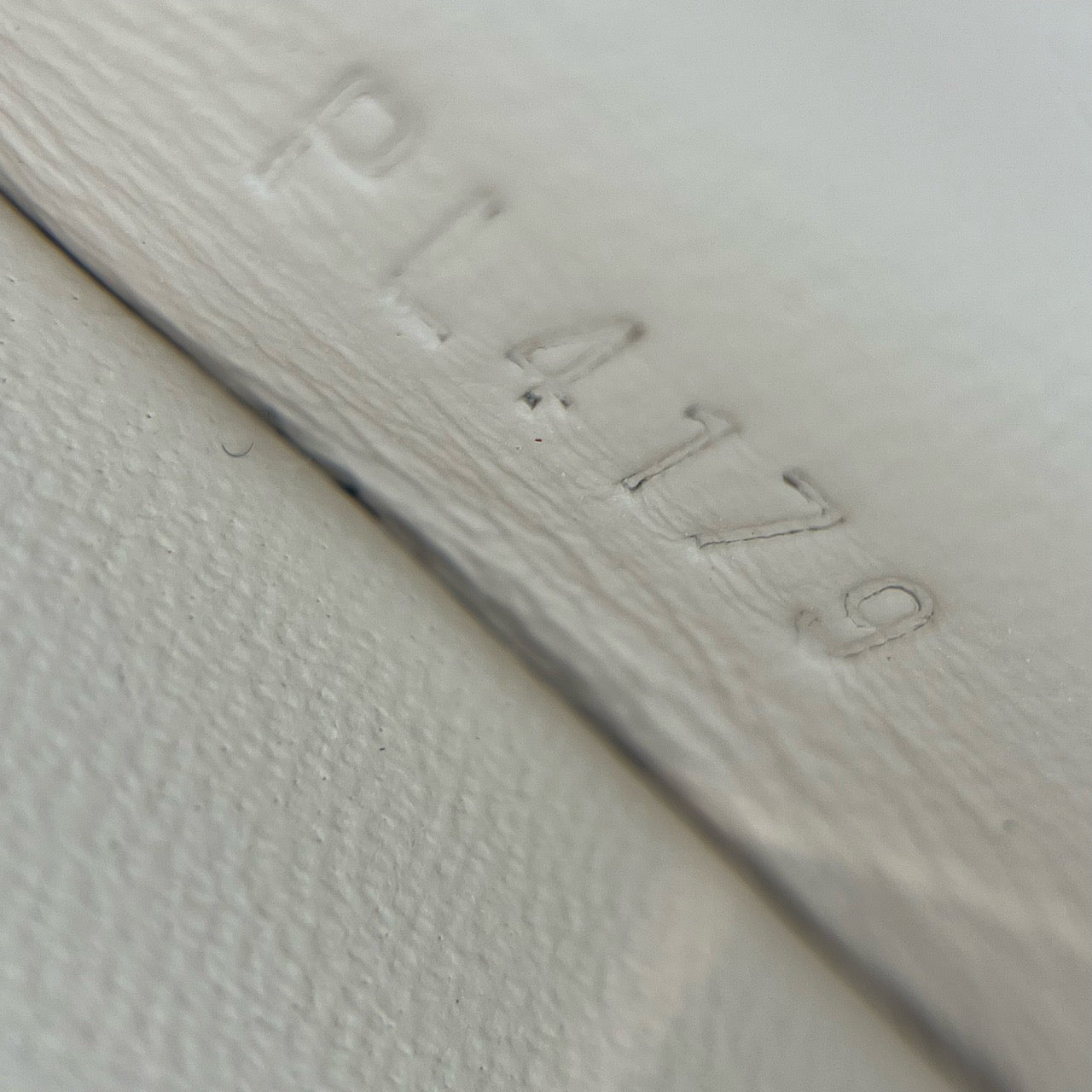 Louis Vuitton - Petite Malle - Leather - White - (mini)