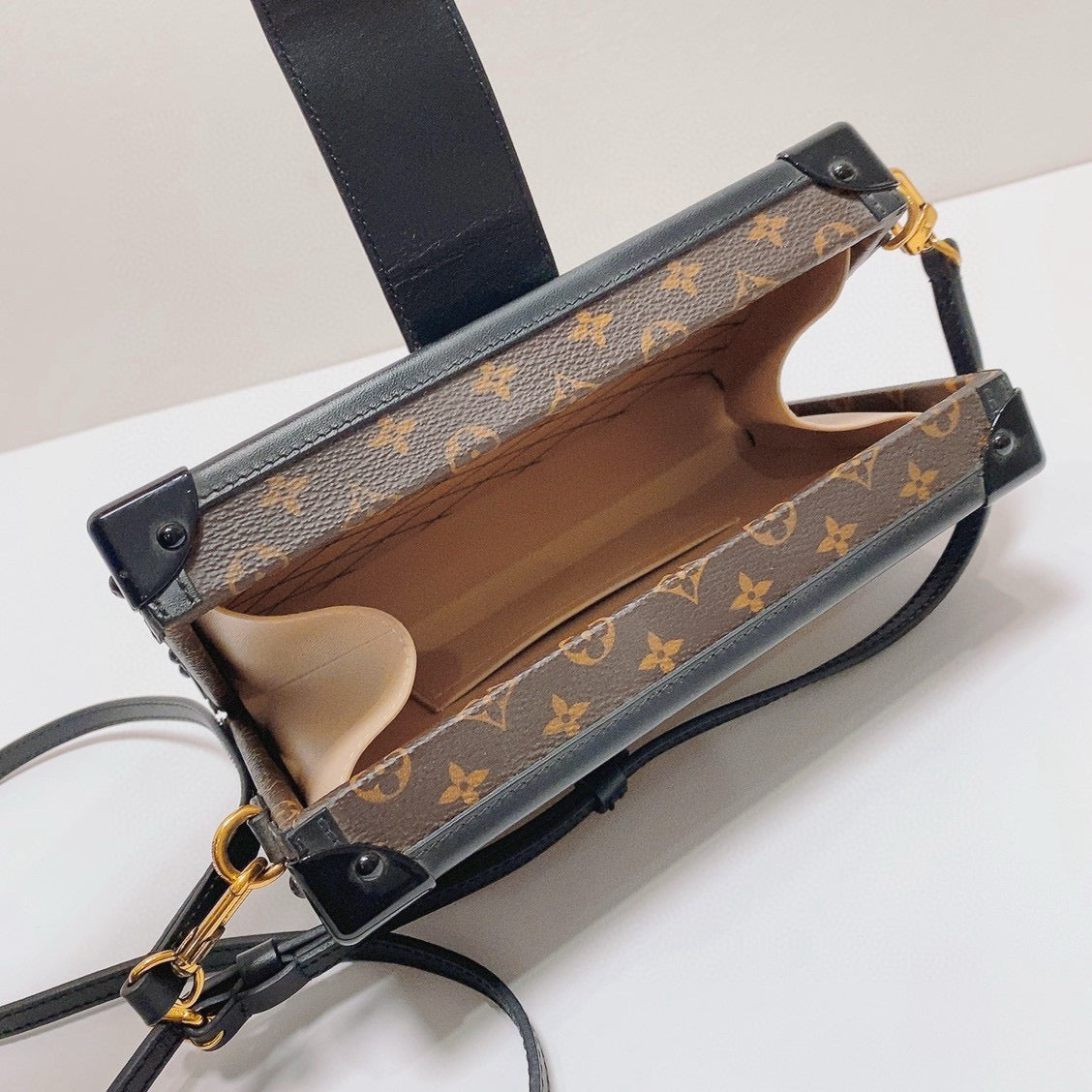 Louis Vuitton - Petite Malle - Monogram coated canvas and leather - Brown - (mini)