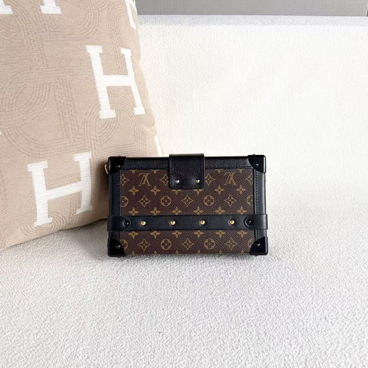 Louis Vuitton - Petite Malle - Monogram coated canvas with leather trim - Brown - (mini)