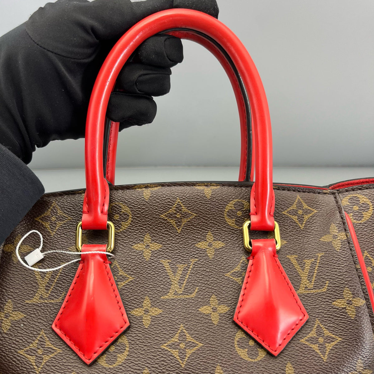 Louis Vuitton - Phenix - Leather - Brown - (medium)