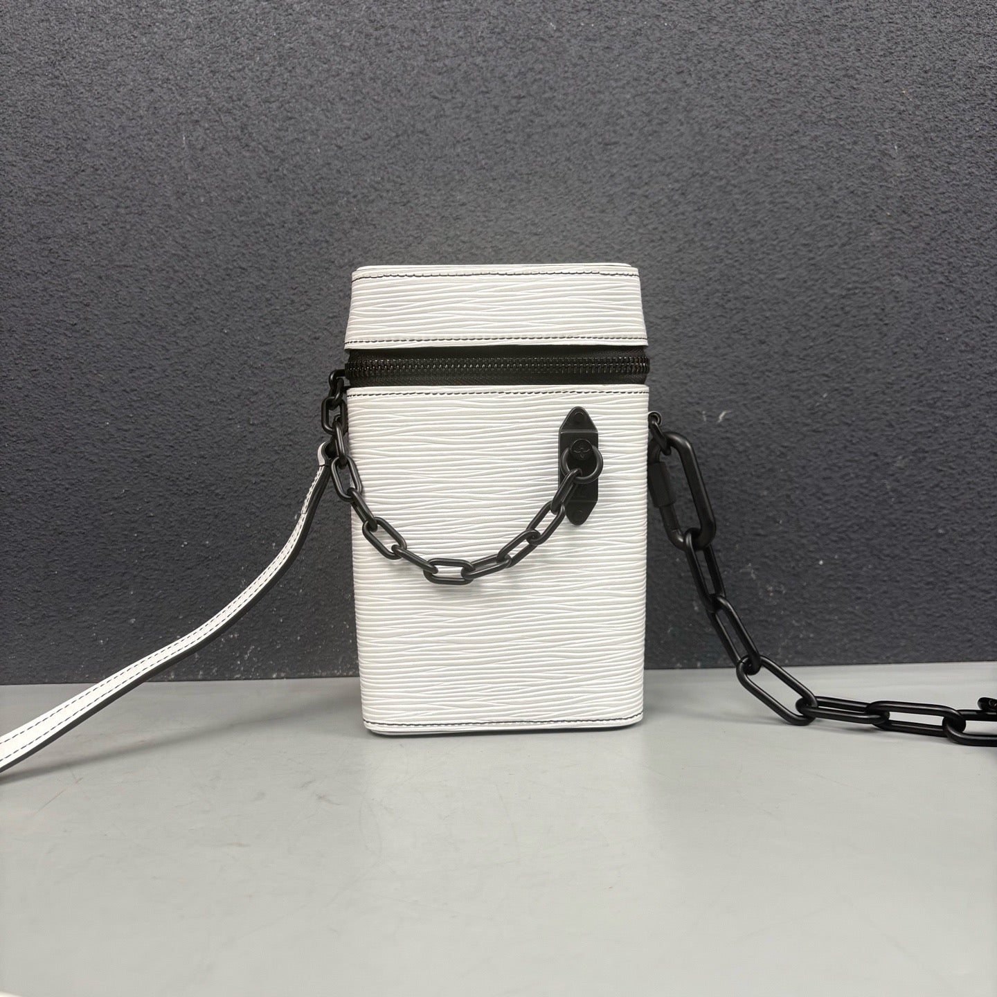 Louis Vuitton - Phone Box - Epi leather - White - (Mini)