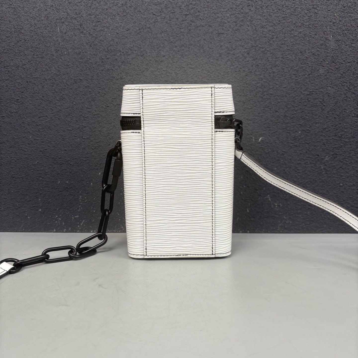 Louis Vuitton - Phone Box - Epi leather - White - (Mini)