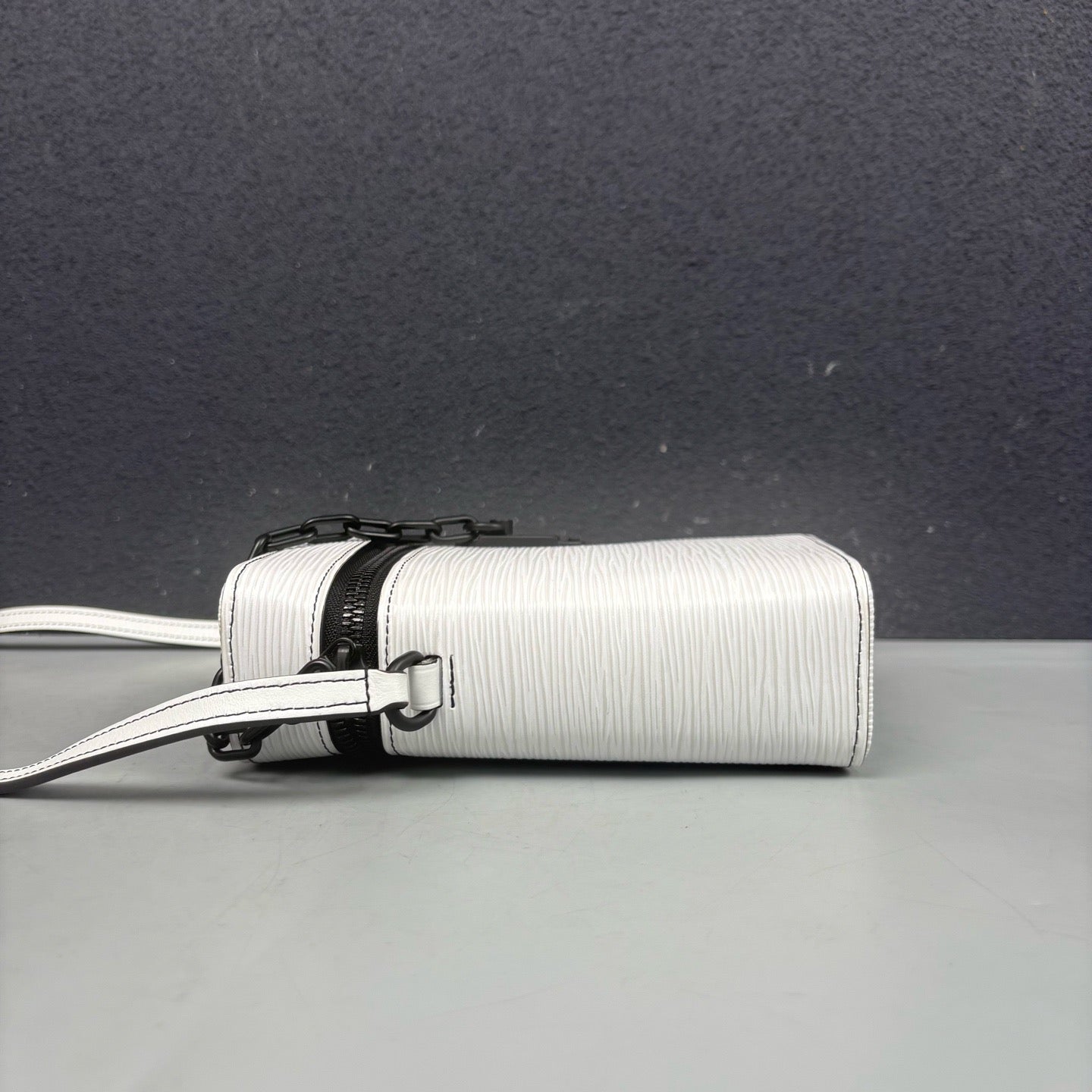 Louis Vuitton - Phone Box - Epi leather - White - (Mini)