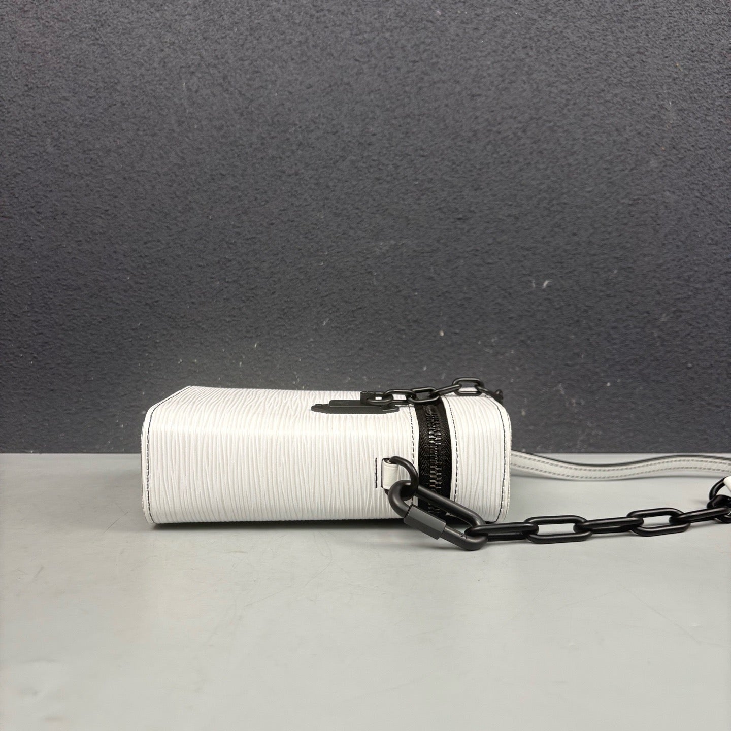 Louis Vuitton - Phone Box - Epi leather - White - (Mini)