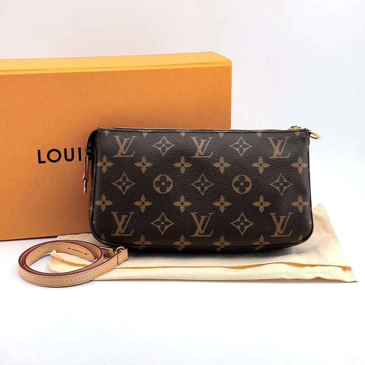 Louis Vuitton - Pochette Accessoires - Cloth - Brown - (small)