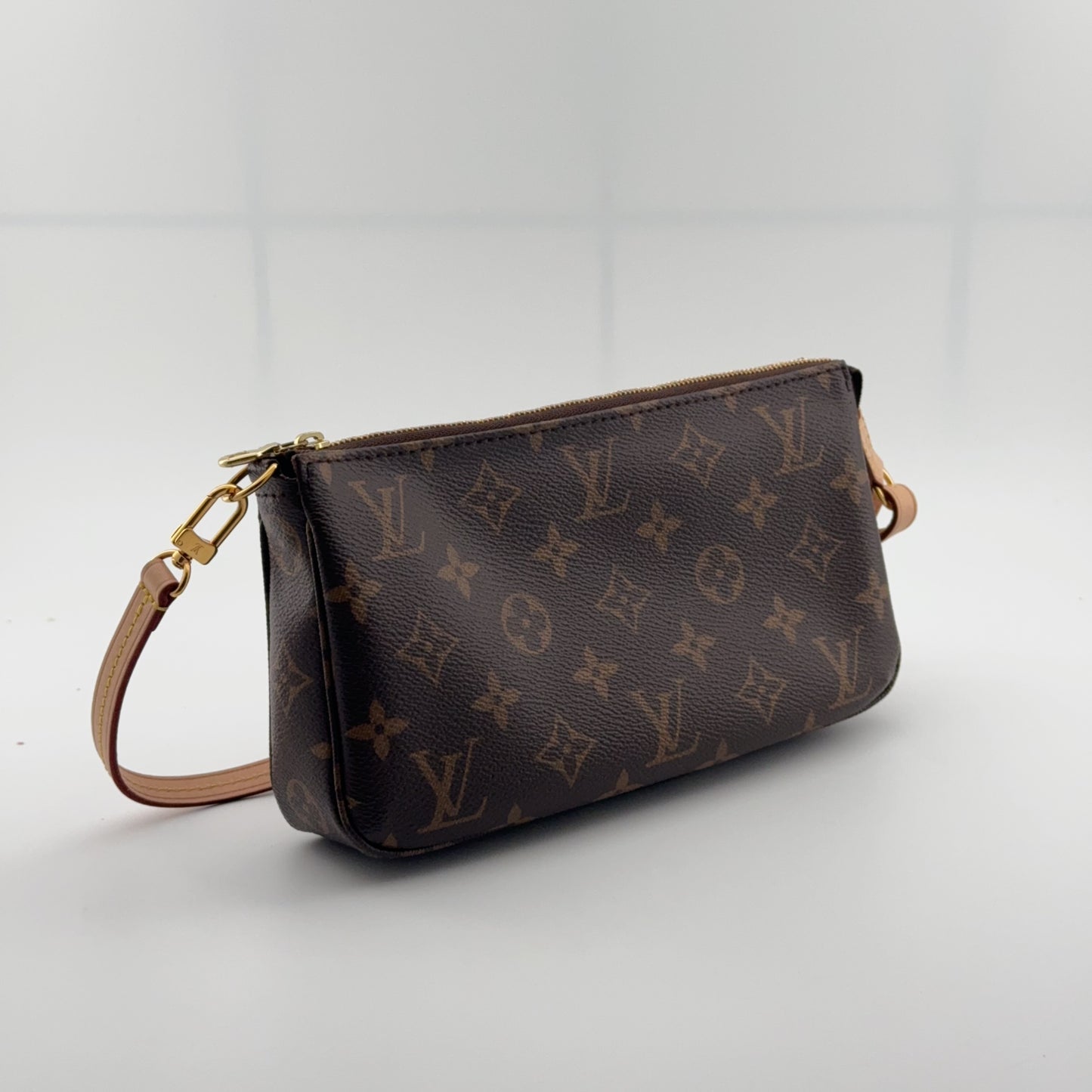 Louis Vuitton - Pochette Accessoires - Cloth - Brown - (small)