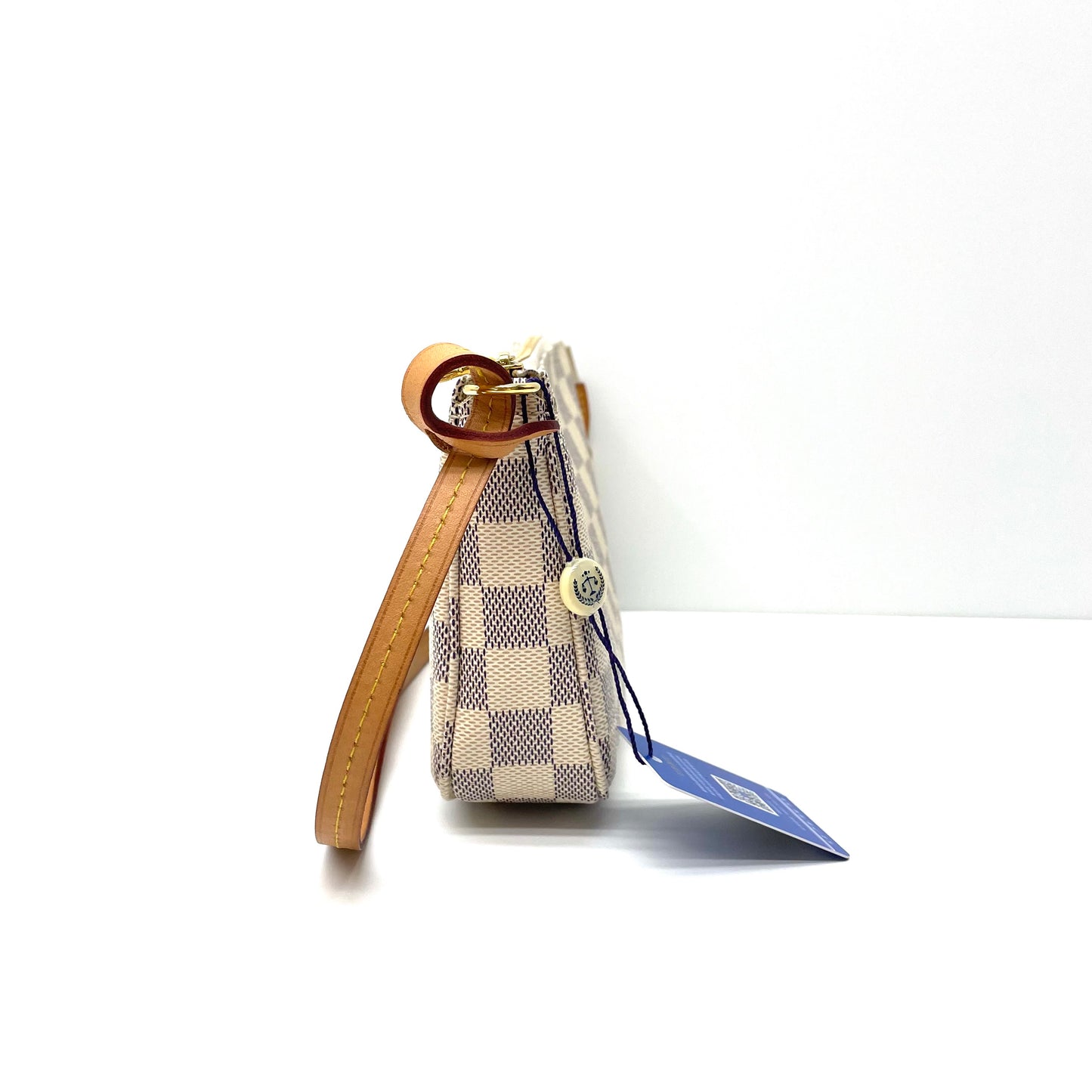 Louis Vuitton - Pochette Accessoires - Cloth - White - (mini)