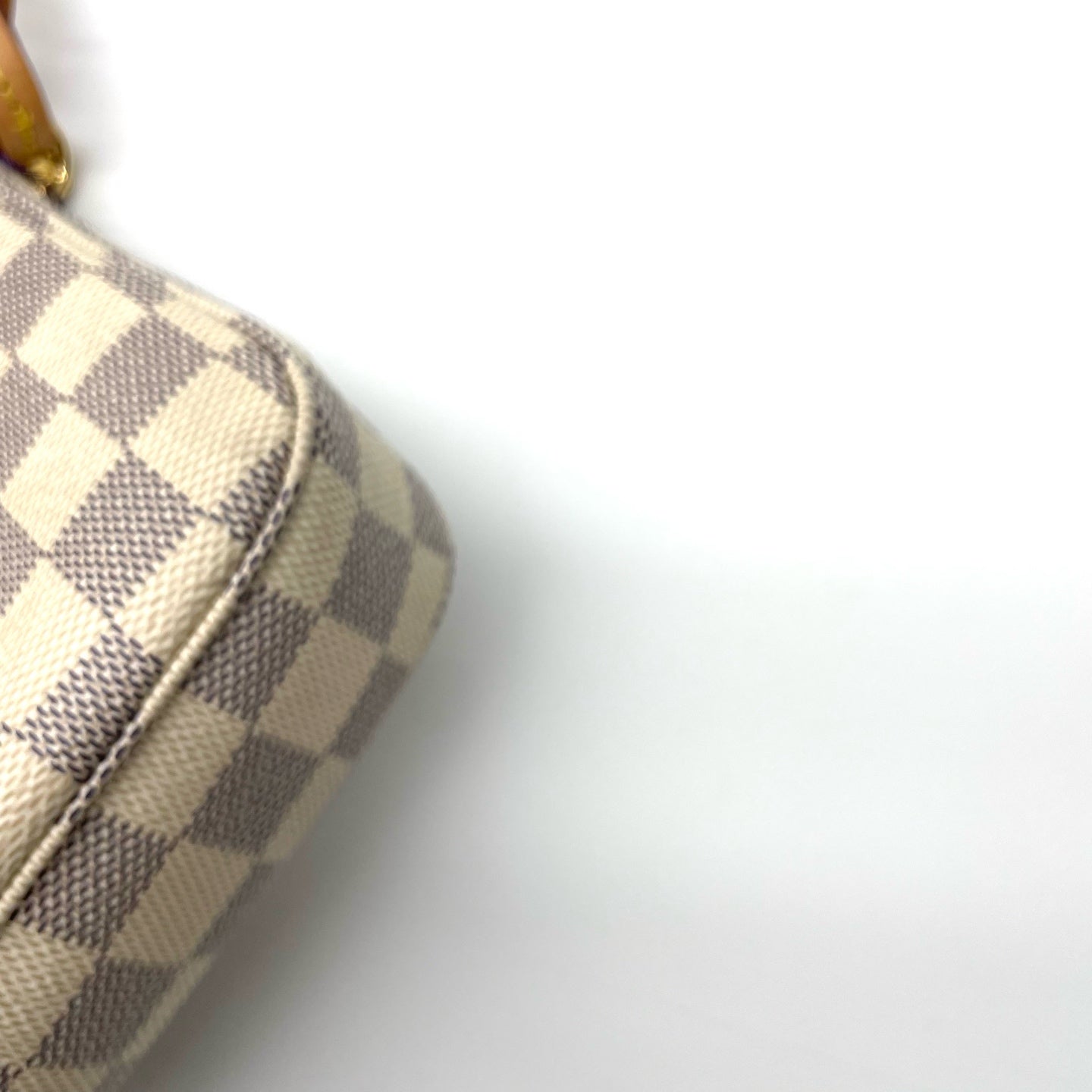 Louis Vuitton - Pochette Accessoires - Cloth - White - (mini)