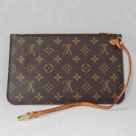 Louis Vuitton - Pochette Accessoires - Leather - Brown - (mini)