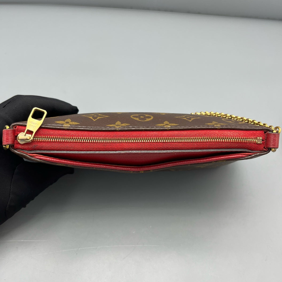 Louis Vuitton - Pochette Accessoires Mini - Leather - Brown - (mini)