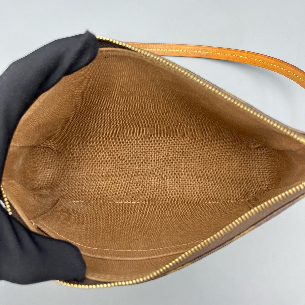 Louis Vuitton - Pochette Accessoires - Synthetic - Brown - (mini)