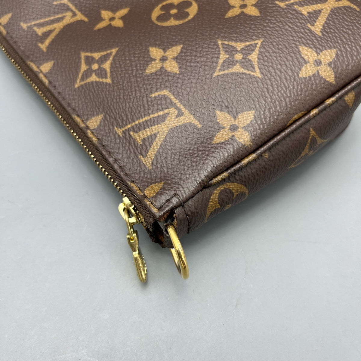 Louis Vuitton - Pochette Accessoires - Synthetic - Brown - (mini)