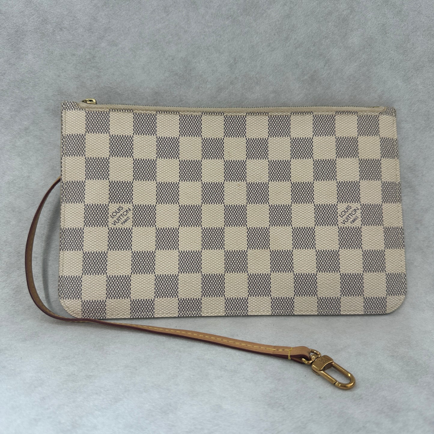 Louis Vuitton - Pochette Accessoires - Synthetic - White - (mini)