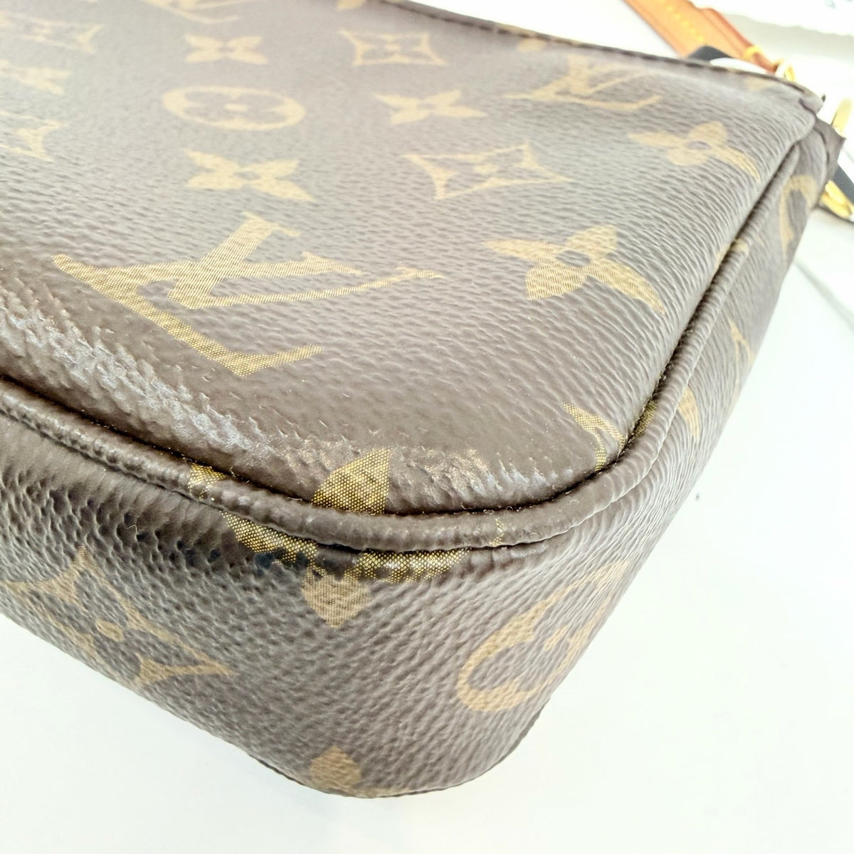 Louis Vuitton - Pochette Accessories - Cloth - Brown - (mini)