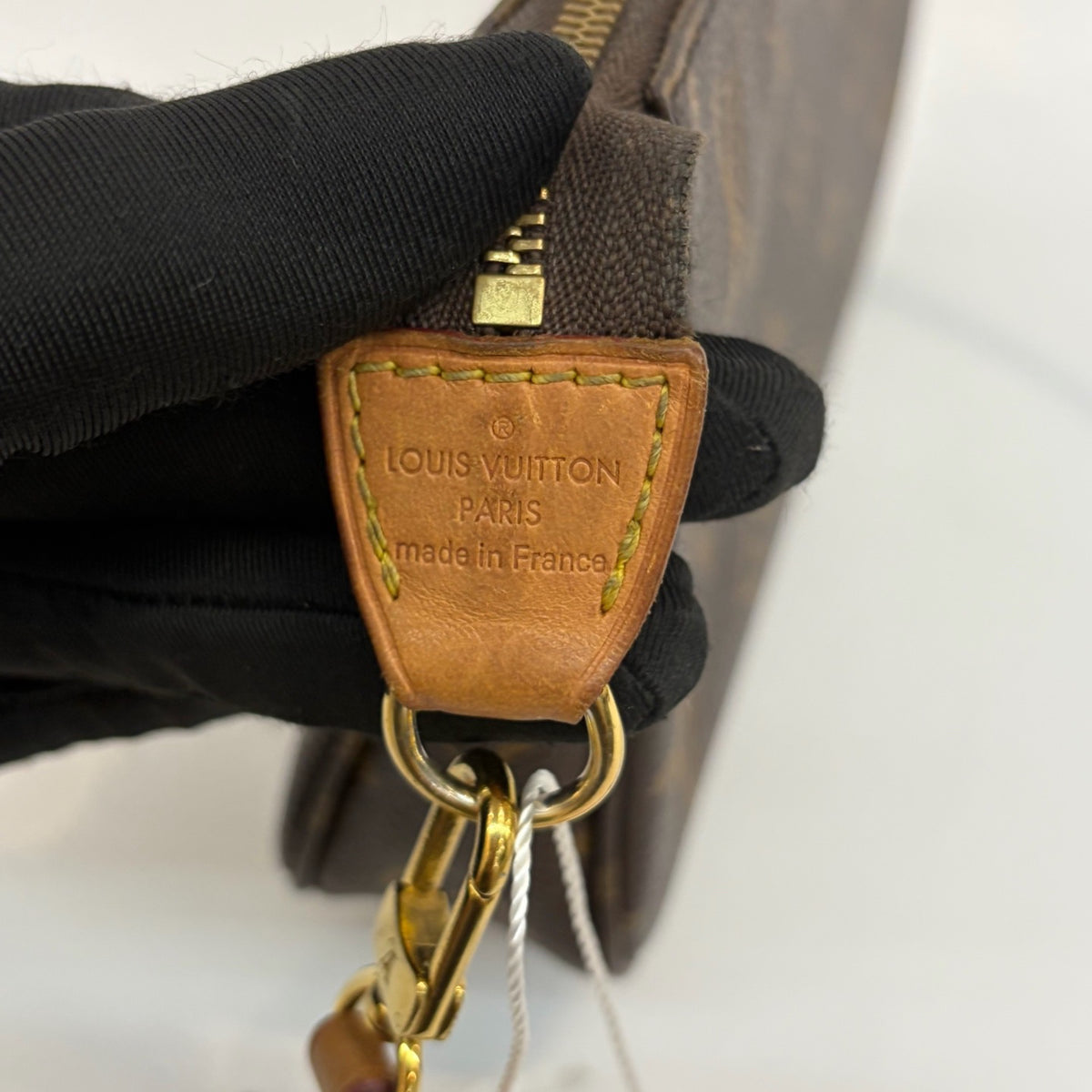 Louis Vuitton - Pochette Accessories - Leather - Brown - (mini)