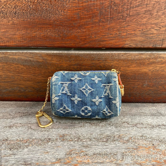 Louis Vuitton - Pochette Coussin - Denim - Jeans - Blue - (mini)