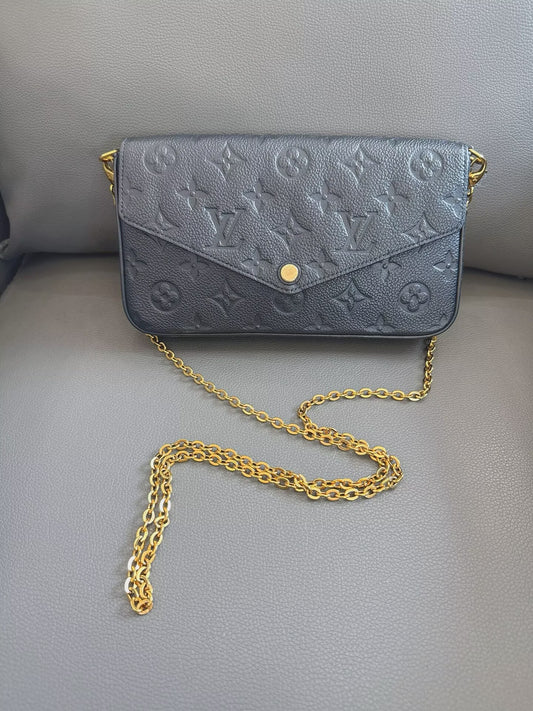 Louis Vuitton - Pochette Félicie - Embossed Monogram Empreinte leather - Black - (Small)