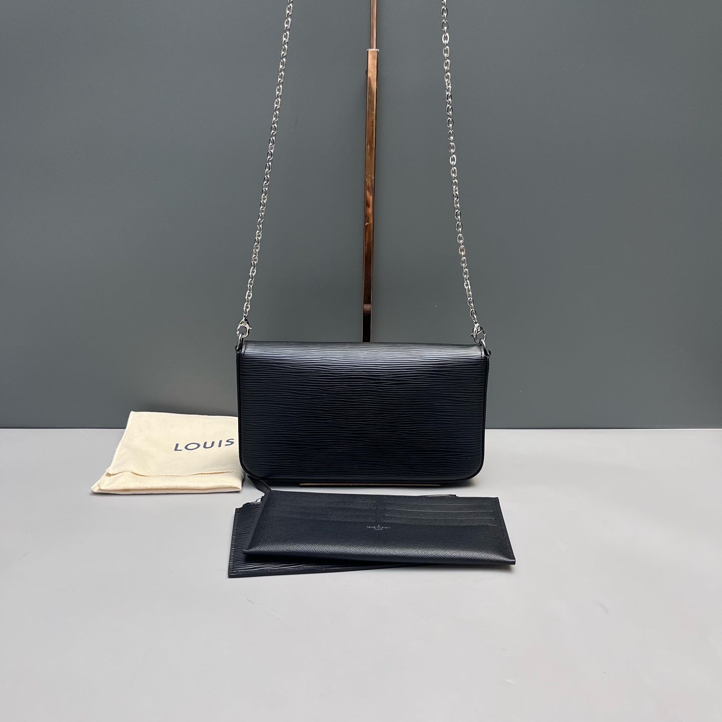 Louis Vuitton - Pochette Félicie - Epi leather - Black - (small)