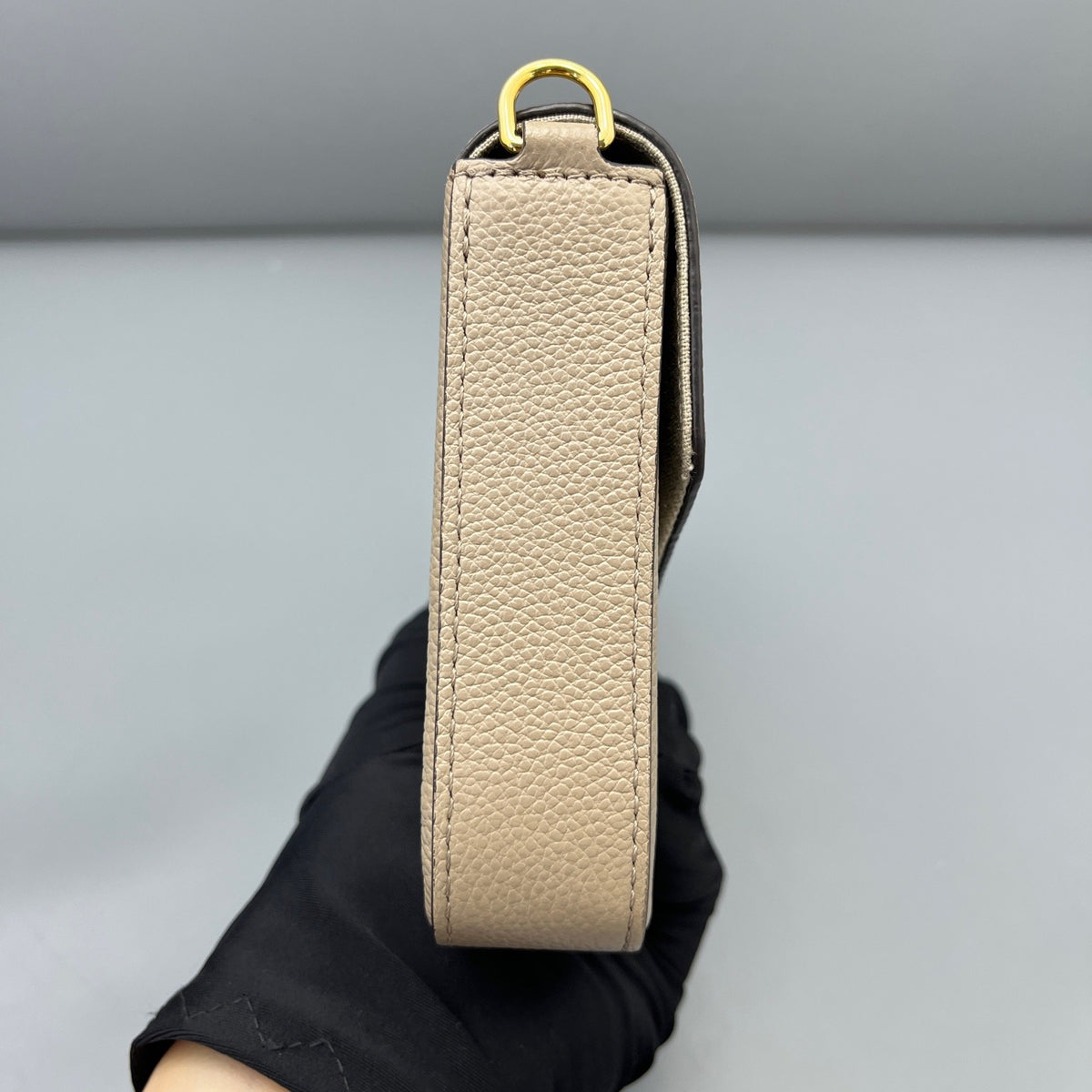 Louis Vuitton - Pochette Felicie - Leather - Grey - (mini)