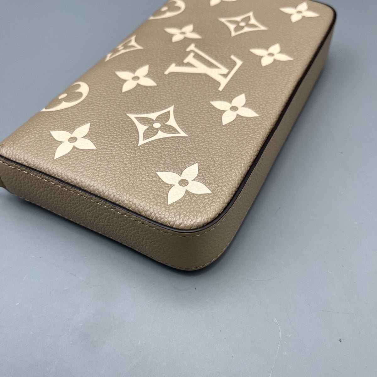 Louis Vuitton - Pochette Felicie - Leather - Grey - (mini)