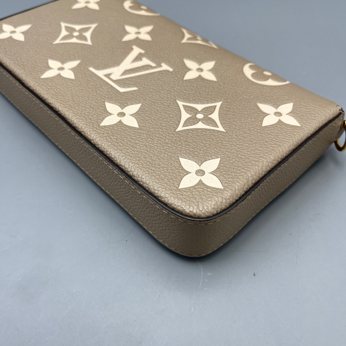 Louis Vuitton - Pochette Felicie - Leather - Grey - (mini)