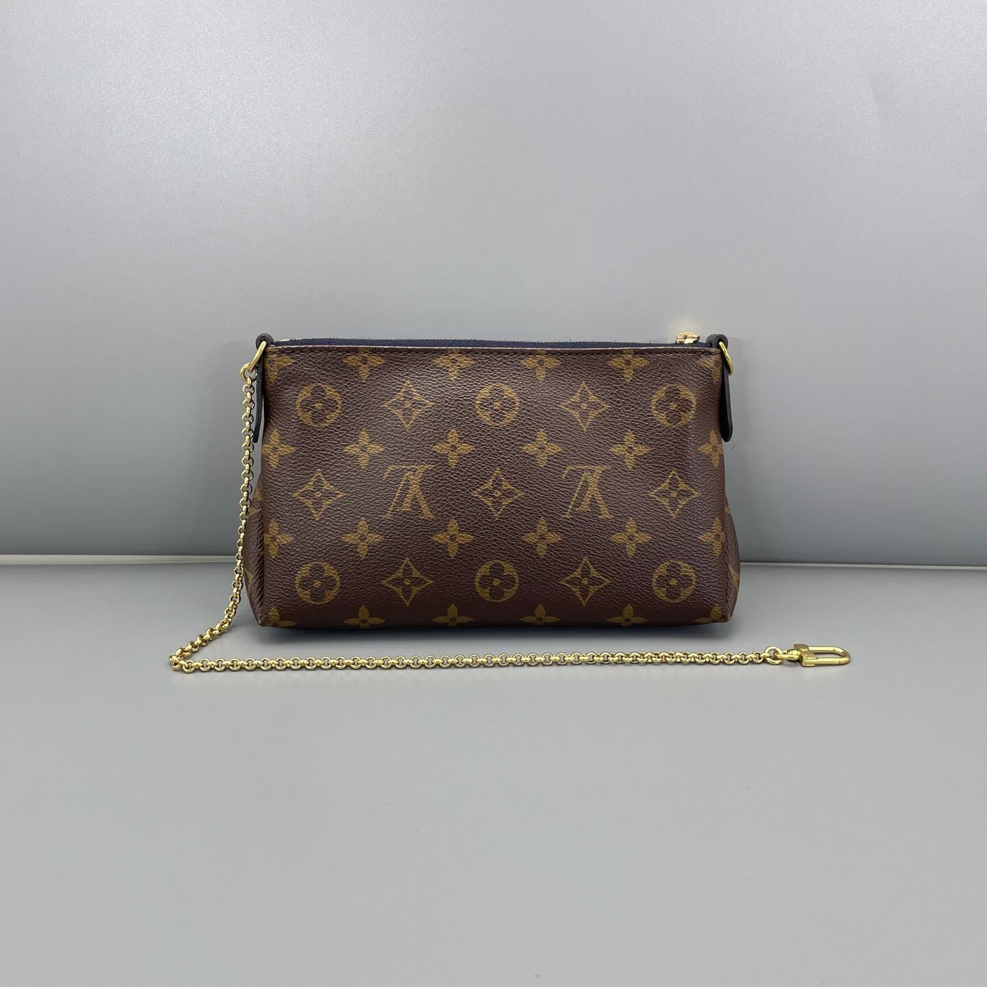 Louis Vuitton - Pochette Felicie - Monogram coated canvas with grained leather trim - Brown and Blue - (mini)