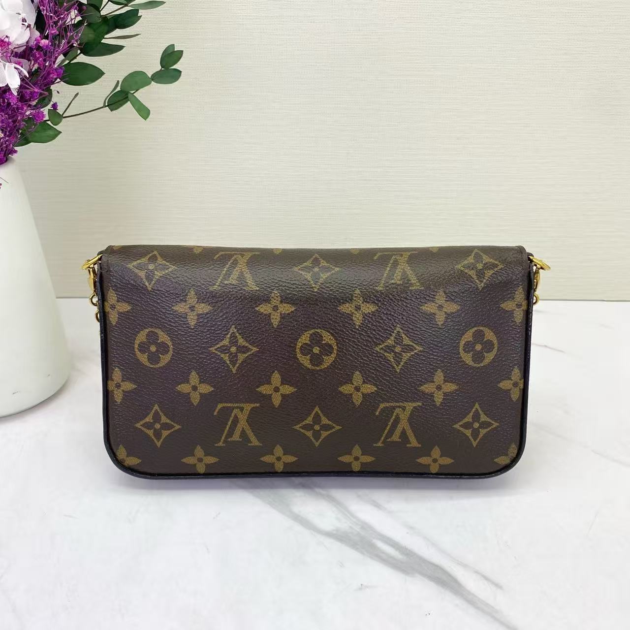 Louis Vuitton - Pochette Félicie - Monogram coated canvas with leather trim and textile lining; grained leather insert - Brown with fuchsia interior and insert - (Small)