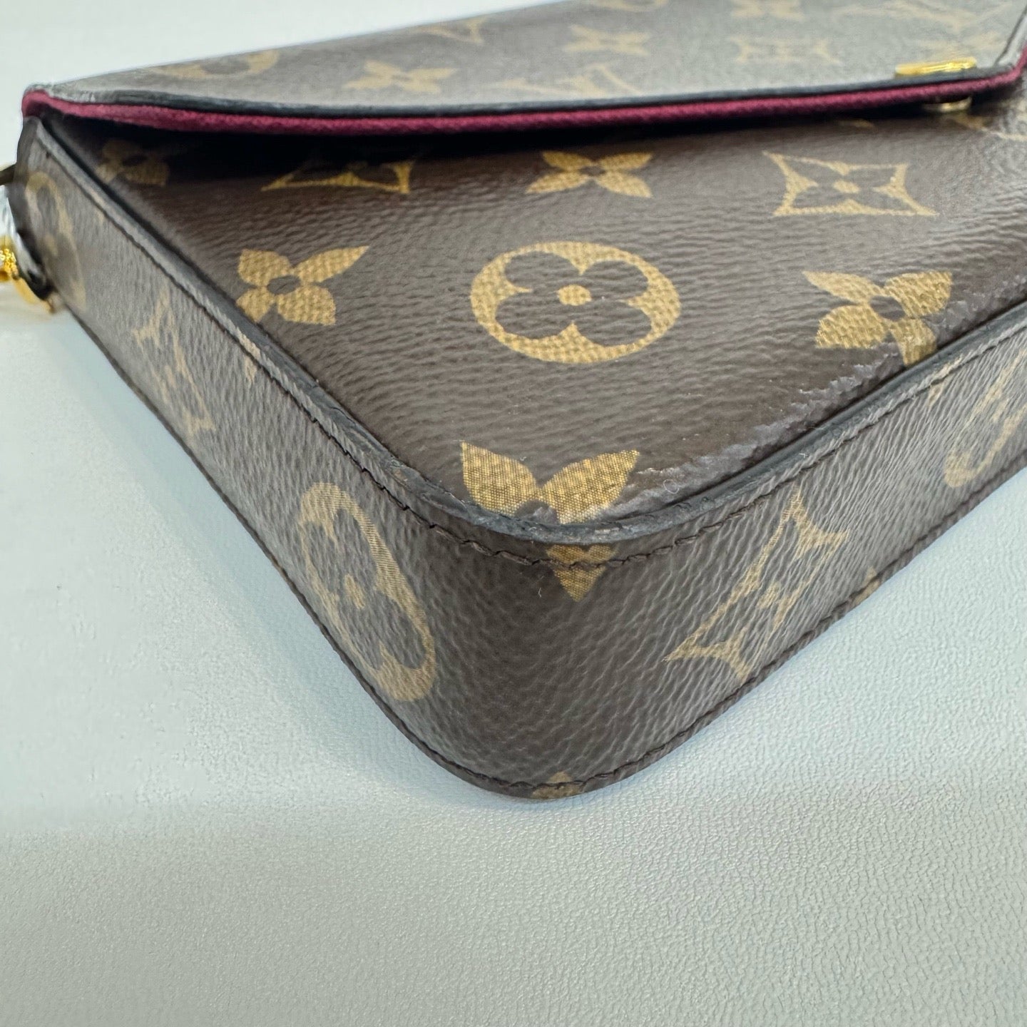 Louis Vuitton - Pochette Félicie - Monogram coated canvas with leather trim - Brown - (Mini)