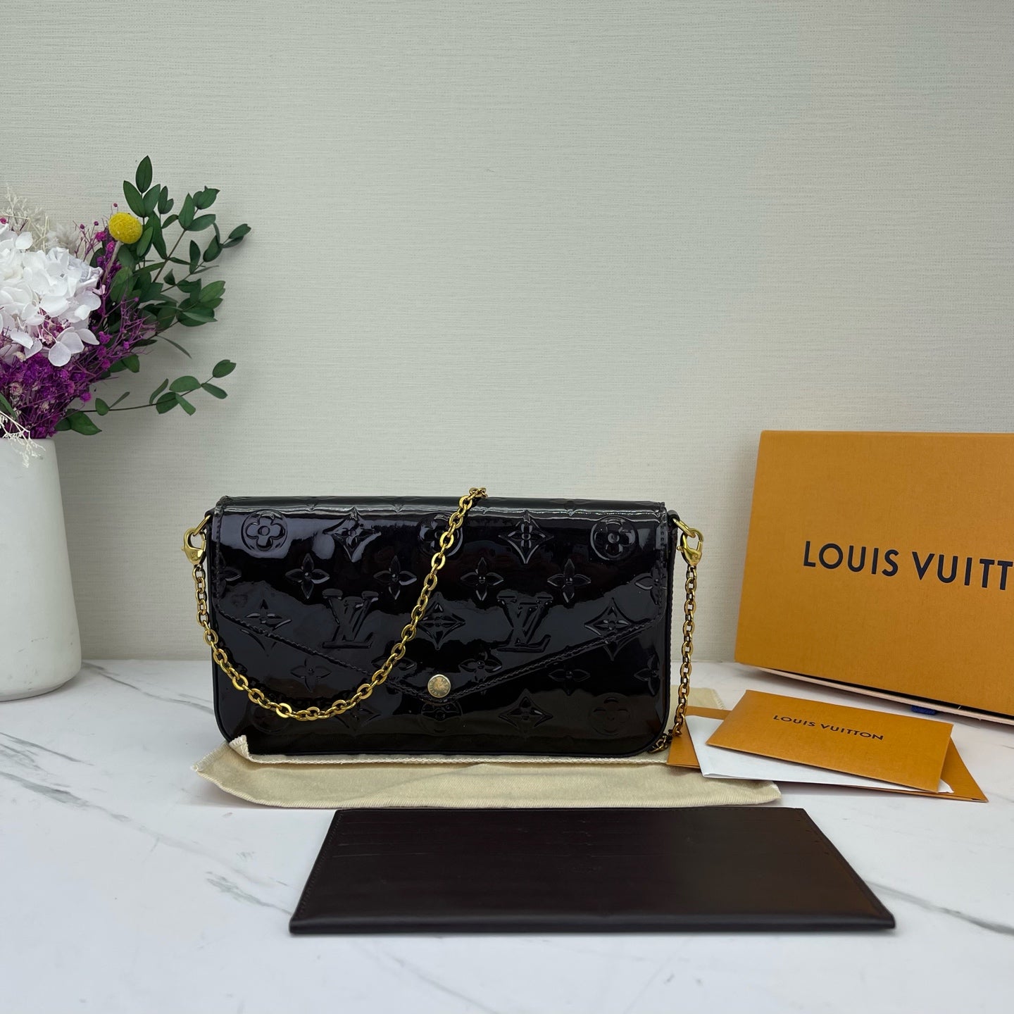 Louis Vuitton - Pochette Felicie - Patent leather - Burgundy - (mini)