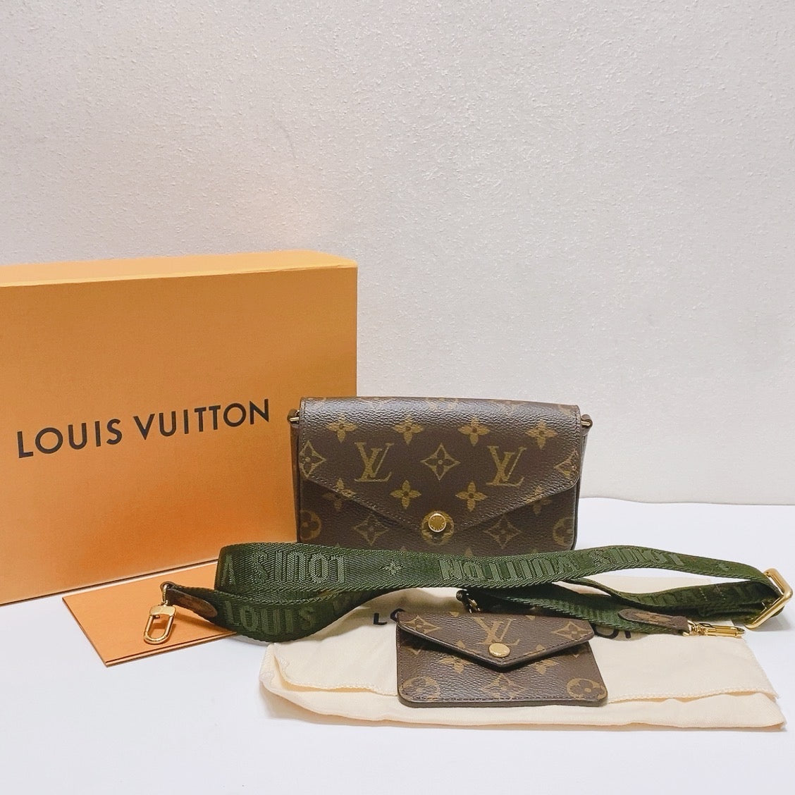Louis Vuitton - Pochette Félicie - Synthetic - Brown - (mini)