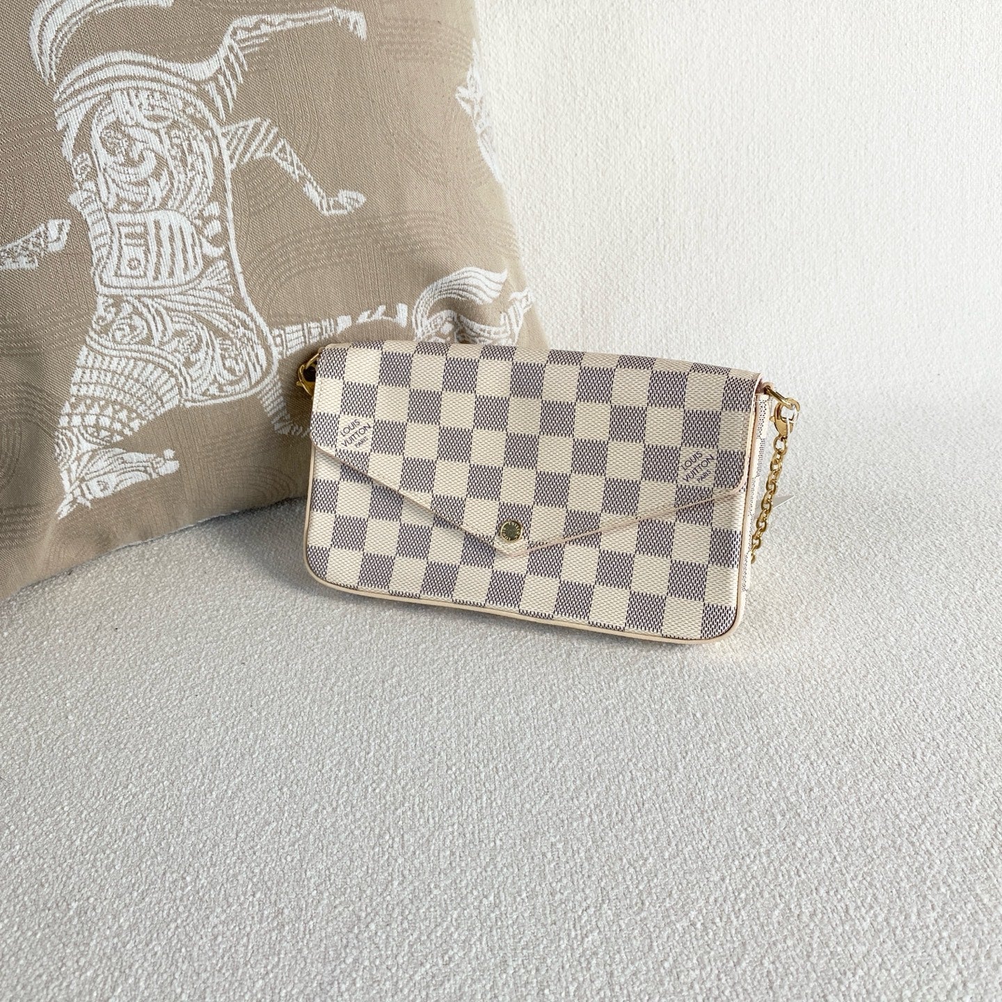 Louis Vuitton - Pochette Félicie - Synthetic - White - (mini)