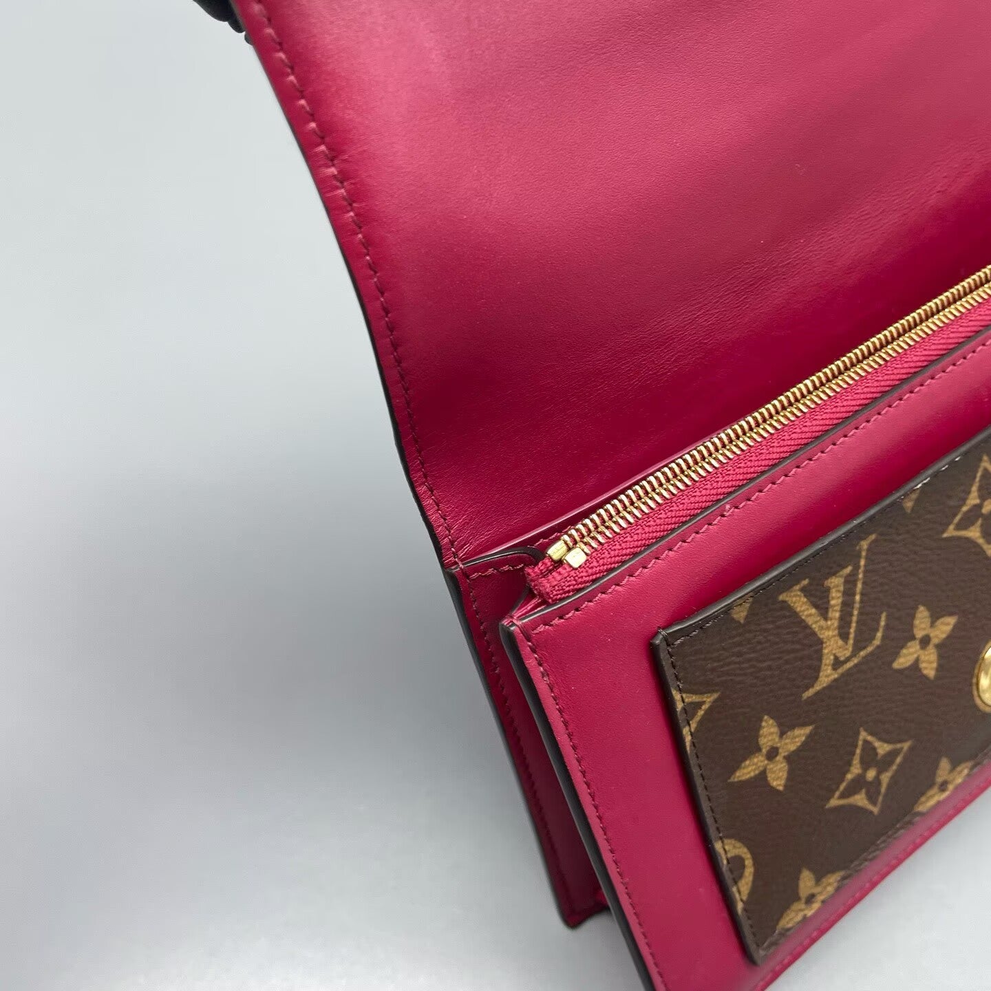 Louis Vuitton - Pochette Flore - Monogram coated canvas and leather - Brown and Pink - (mini)