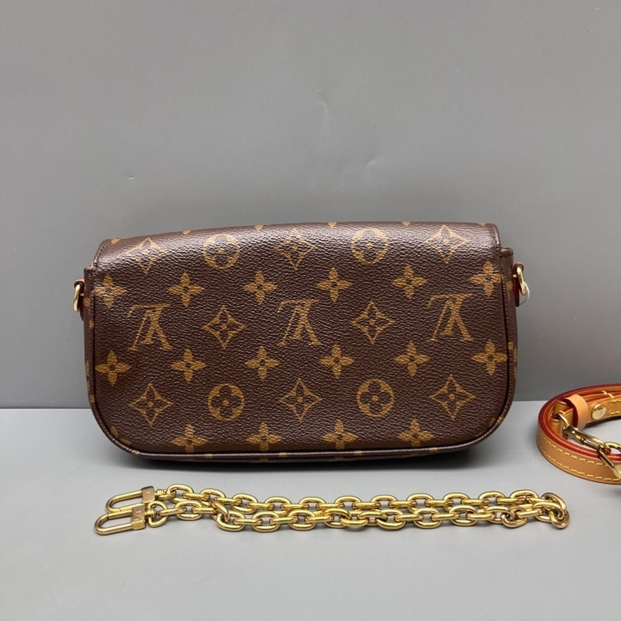 Louis Vuitton - Pochette Ivy - Leather - Brown - (mini)
