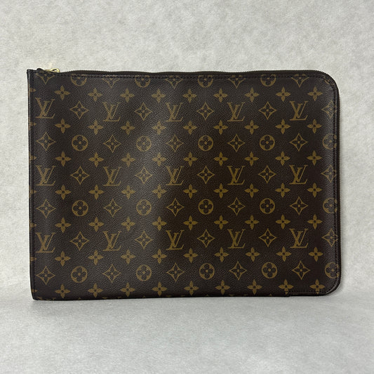 Louis Vuitton - Pochette Jour - Synthetic - Brown - (large)