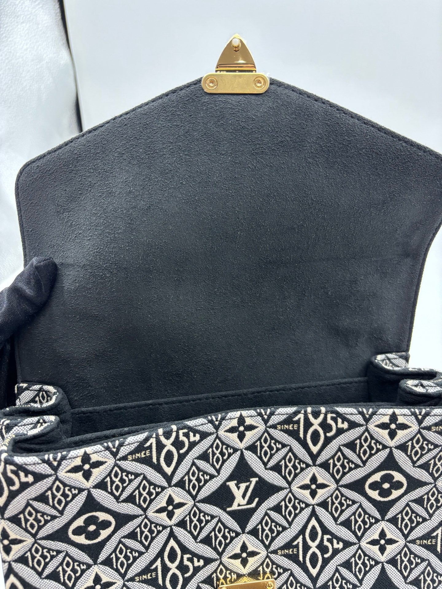 Louis Vuitton - Pochette Metis - Cloth - Black - (medium)
