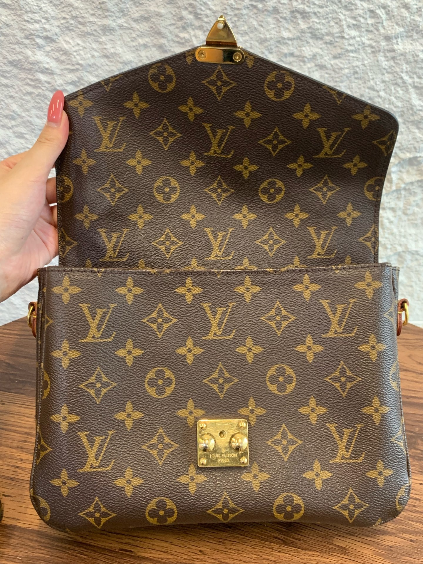 Louis Vuitton - Pochette Metis - Cloth - Brown - (medium)