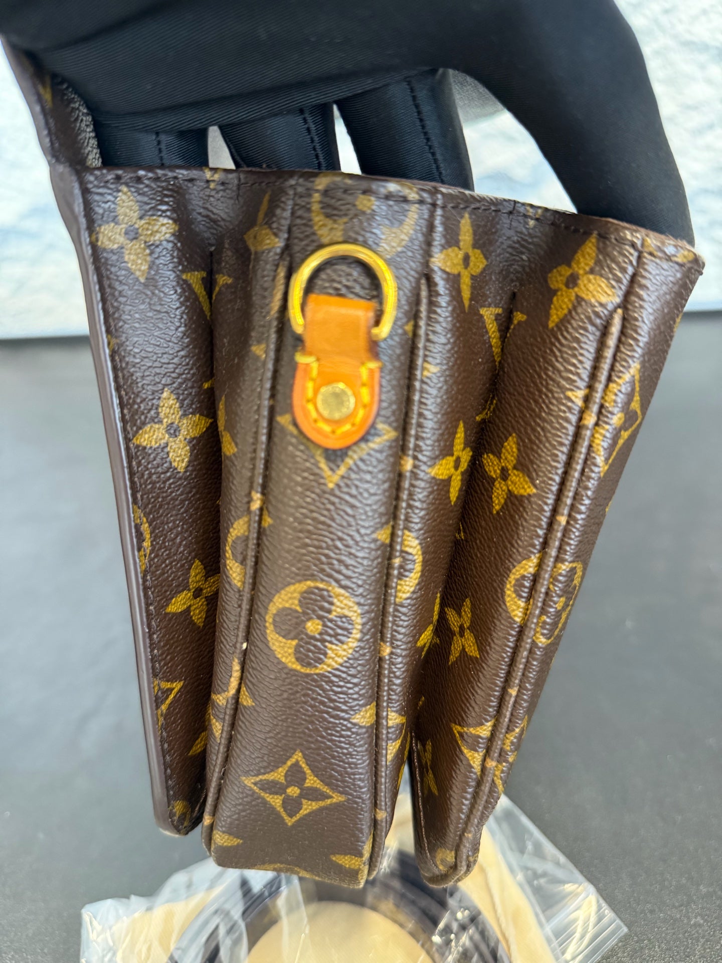 Louis Vuitton - Pochette Metis - Cloth - Brown - (medium)