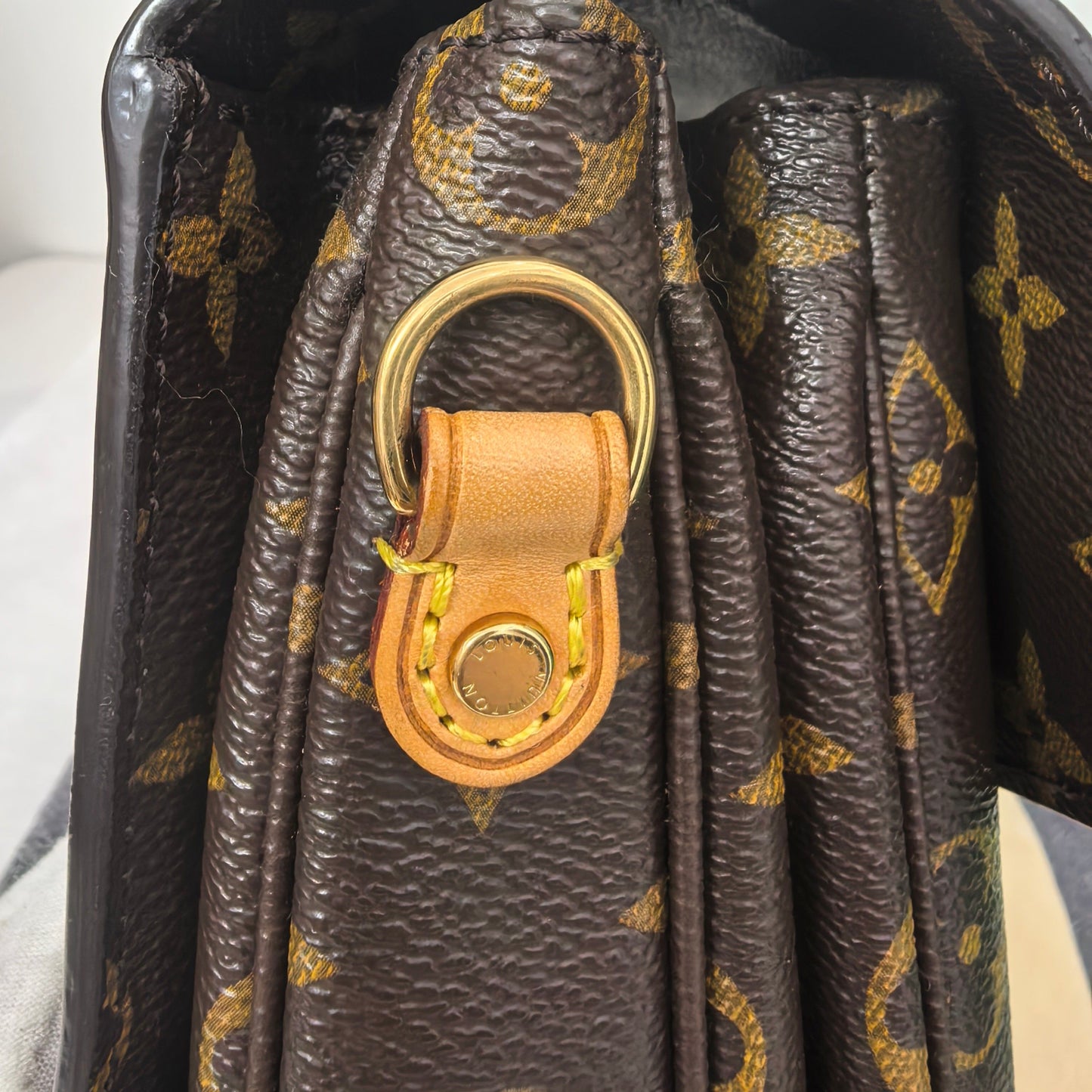 Louis Vuitton - Pochette Metis - Cloth - Brown - (medium)