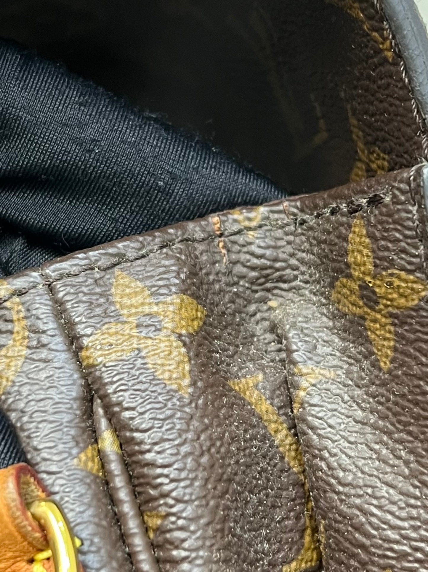 Louis Vuitton - Pochette Metis - Cloth - Brown - (medium)