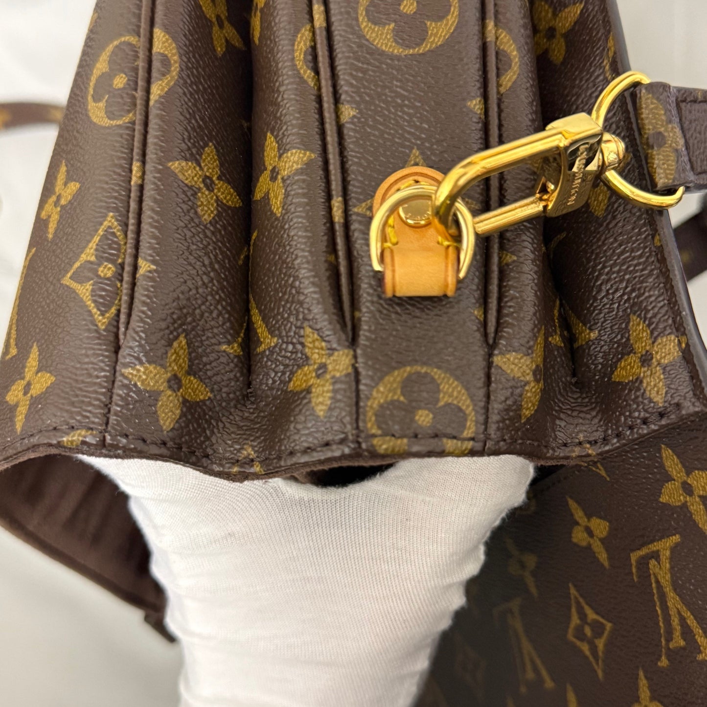 Louis Vuitton - Pochette Metis - Cloth - Brown - (medium)