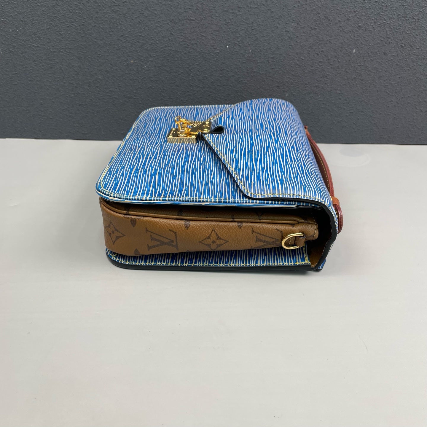 Louis Vuitton - Pochette Métis - Epi leather and Monogram Canvas - Blue and Brown - (medium)