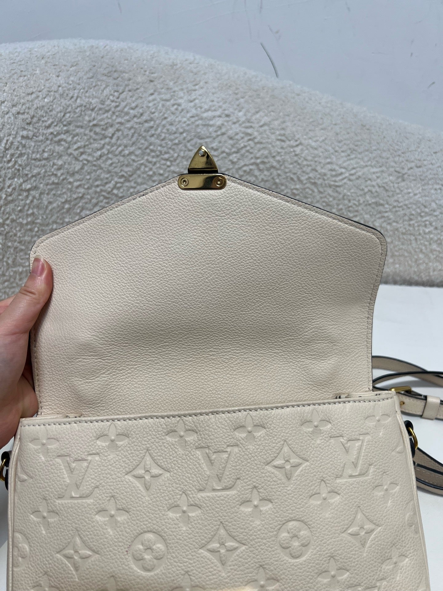 Louis Vuitton - Pochette Metis - Leather - Beige - (medium)