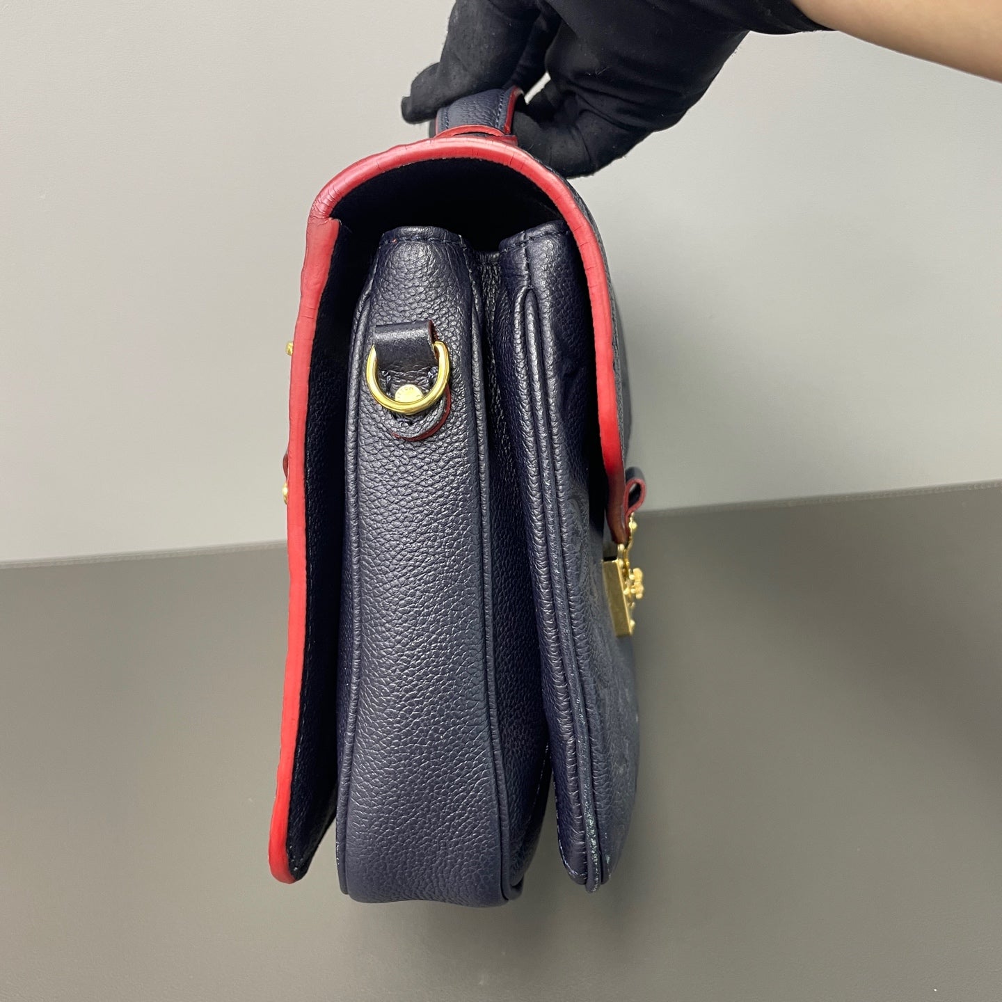 Louis Vuitton - Pochette Metis - Leather - Blue - (medium)