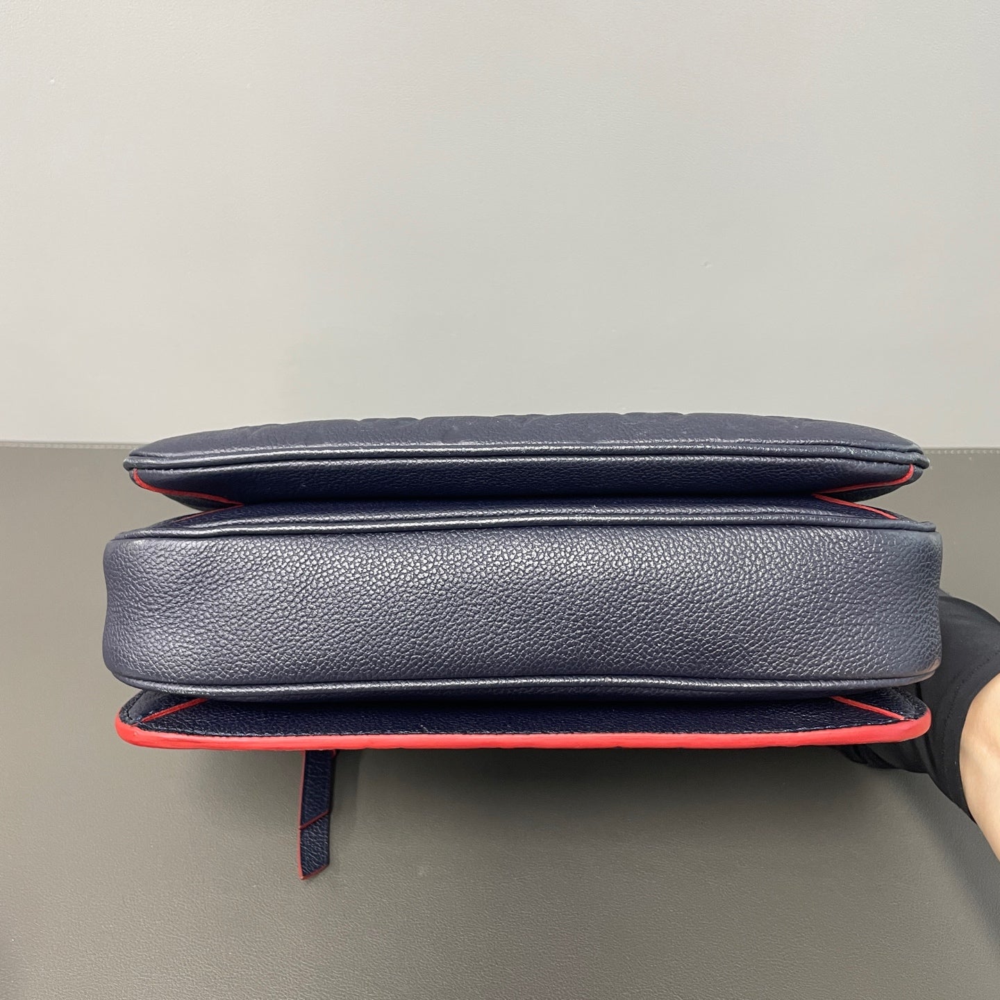 Louis Vuitton - Pochette Metis - Leather - Blue - (medium)